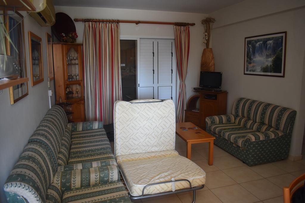 Sirena Sunrise Apartment 125 Paphos Exterior photo